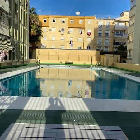Amplio Piso En Centro De Torre Del Mar