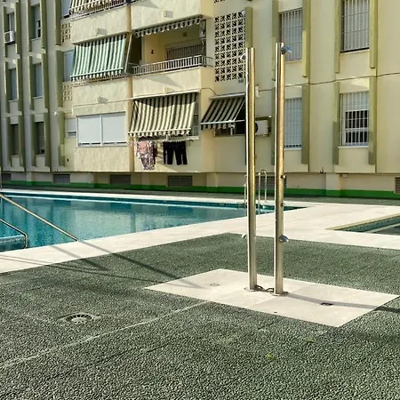 Apartmán Amplio Piso En Centro De Torre Del Mar